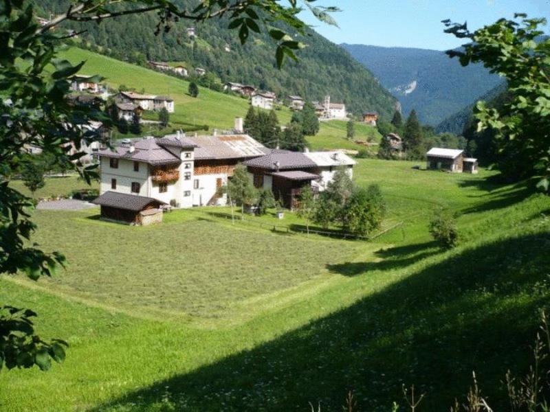 B&B Il Sorriso Dei Nonni Pracorno di Rabbi Bagian luar foto